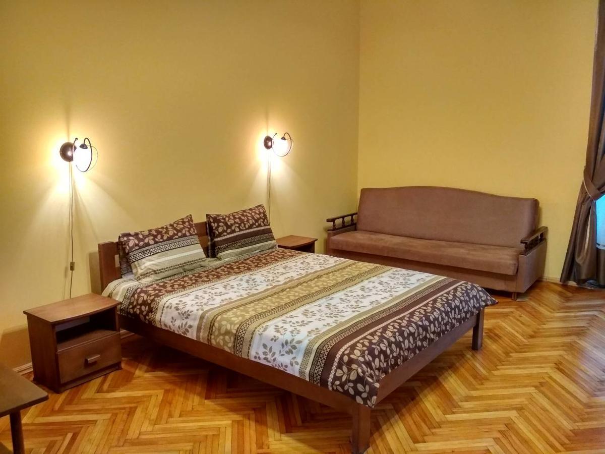 Apartment On Virmens'Ka Street Львов Экстерьер фото