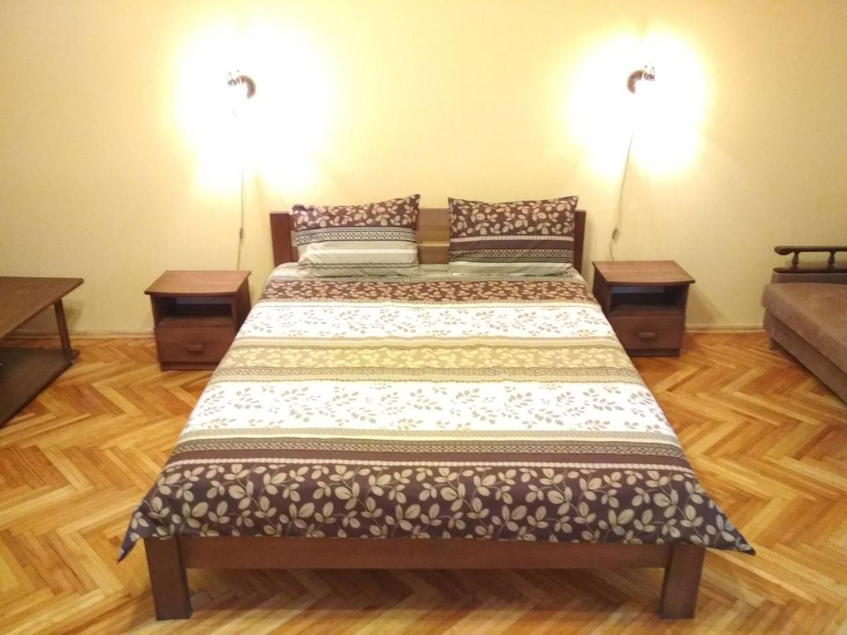 Apartment On Virmens'Ka Street Львов Экстерьер фото